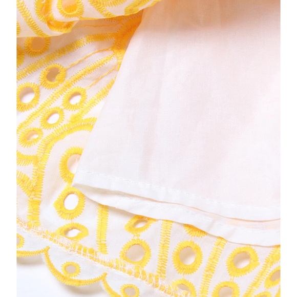 Yellow Lace Women's Dress. Size S - Picture 5 of 11